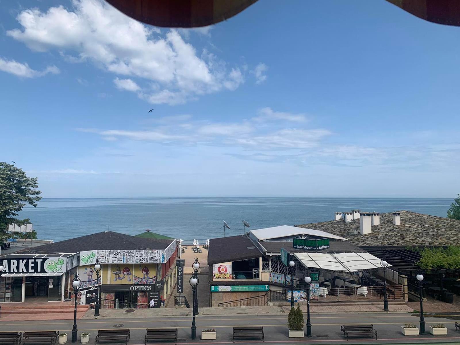Golden Sands Rentals Apartments 외부 사진