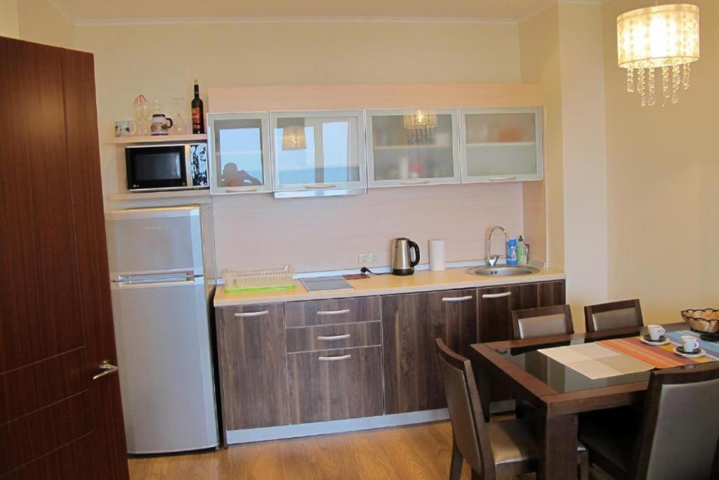 Golden Sands Rentals Apartments 외부 사진