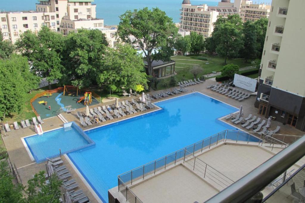 Golden Sands Rentals Apartments 외부 사진